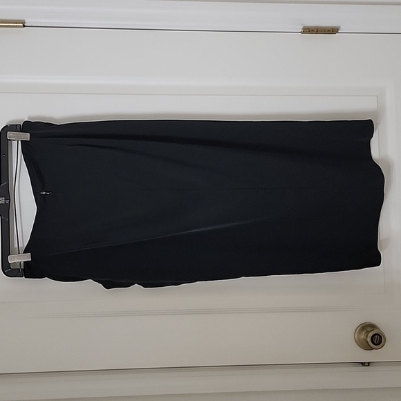 Zara Size L Black Midi Skirt, Ruched Front Side with Gold Decorative Buttons - Picture 3 of 11